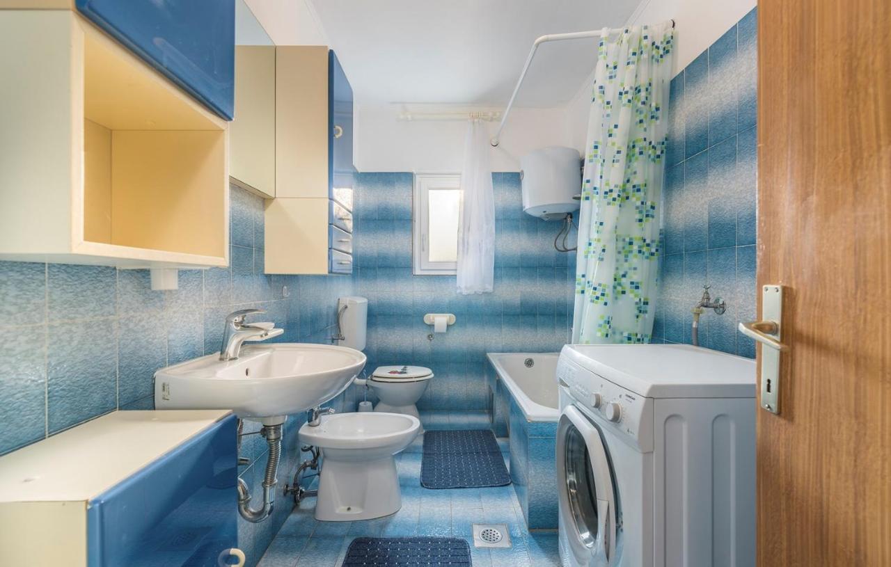 Ferienhaus Zora With Whirlpool Sveti Lovreč Pazenatički المظهر الخارجي الصورة