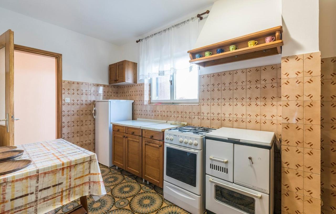 Ferienhaus Zora With Whirlpool Sveti Lovreč Pazenatički المظهر الخارجي الصورة